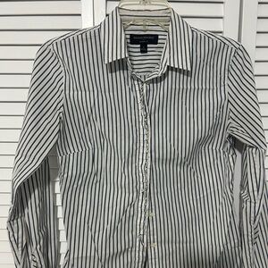 Banana Republic Tailored Fit Shirt